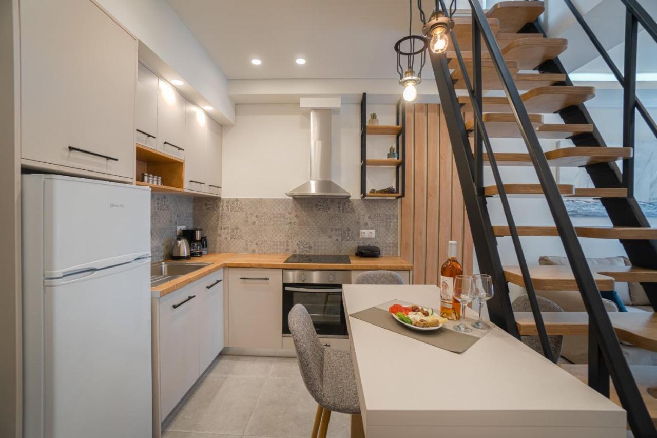 Jacuzzi Maisonette In Sfakia Center 'New 2023' Apartment Khóra Sfakíon Exterior foto