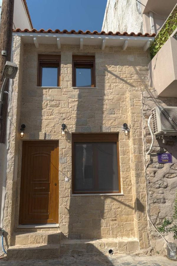 Jacuzzi Maisonette In Sfakia Center 'New 2023' Apartment Khóra Sfakíon Exterior foto